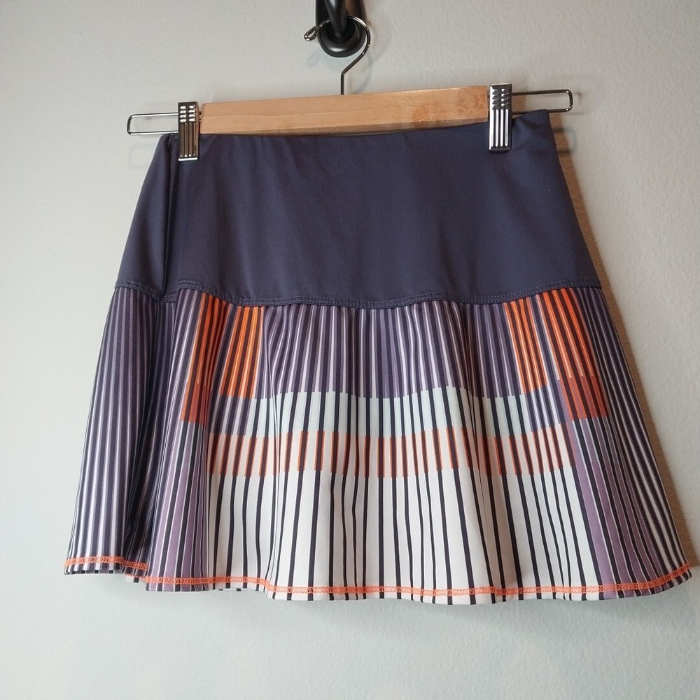 Lucky In Love Women's Activewear Skirt Skort Purple Flare Striped w/ Shorts S